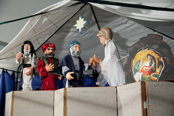 «Балаганчик сказок» показал Рождественский спектакль в камерном зале Центра 