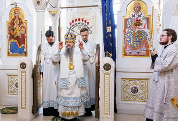 15 февраля Престольный праздник храма Сретения Господня